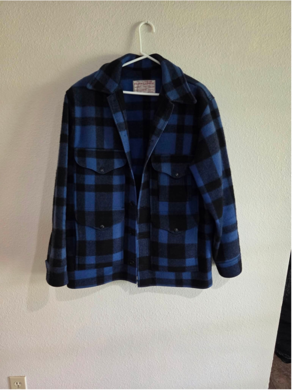 Filson Vintage Mackinaw Wool Cruiser Men’s 42 Blue Black Buffalo Plaid 100% Wool